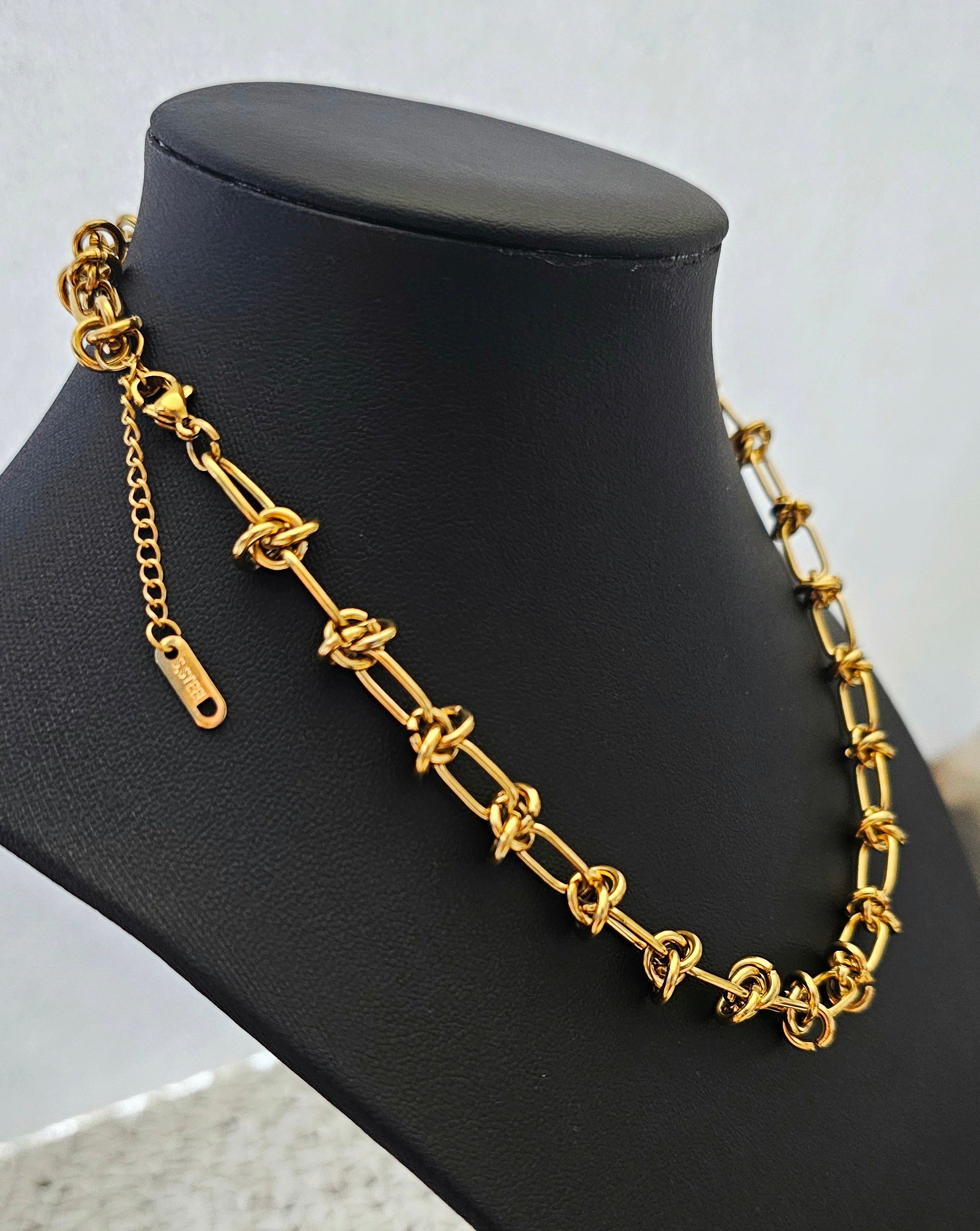 Luxe Knot Necklace