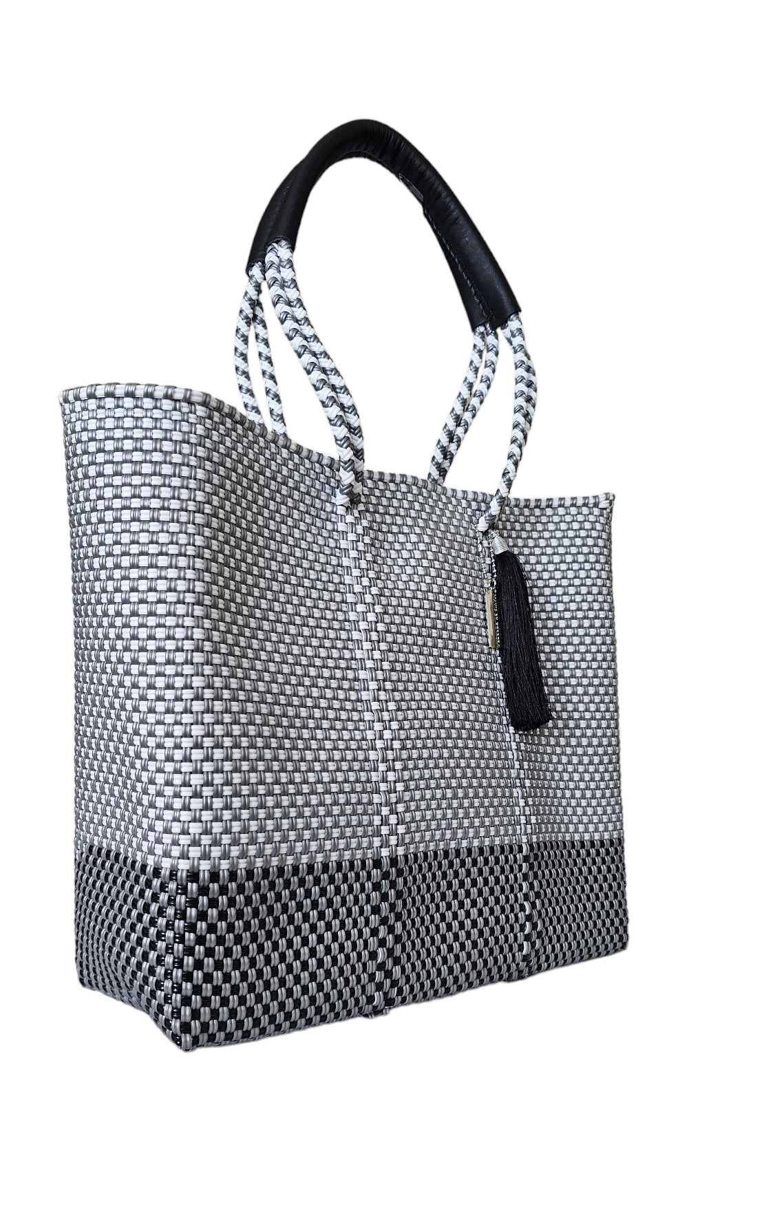 resort tote bag lined with leather handles